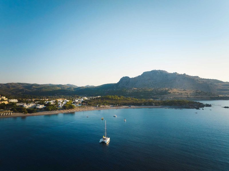 https://www.hilton.com/en/hotels/rholiqq-aulus-lindos-rhodes-resort