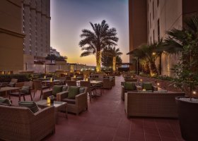 dubaj-hotel-amwaj-rotana-045.jpg