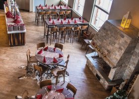 finsko-hotel-santa-claus-holiday-village-021.jpg