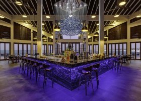 maledivy-hotel-atmosphere-kanifushi-058.jpg