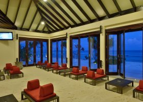 maledivy-hotel-atmosphere-kanifushi-077.jpg