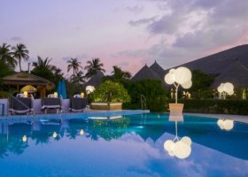 maledivy-hotel-cocoon-maldives-029.jpg