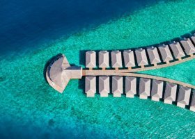 maledivy-hotel-dhiggiri-maldives-003.jpg