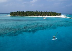 maledivy-hotel-dhiggiri-maldives-011.jpg