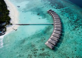 maledivy-hotel-filitheyo-island-resort-003.jpg