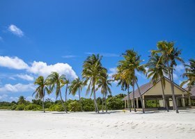maledivy-hotel-hondaafushi-island-resort-002.jpg
