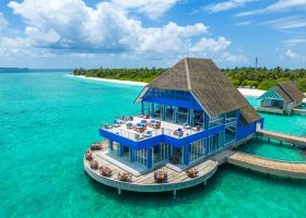 maledivy-hotel-ifuru-island-maldives-004.jpg