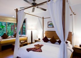 maledivy-hotel-kuramathi-island-resort-011.jpg