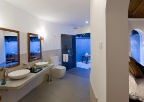 maledivy-hotel-kuramathi-island-resort-018.jpg