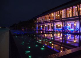 maledivy-hotel-kuramathi-island-resort-051.jpg