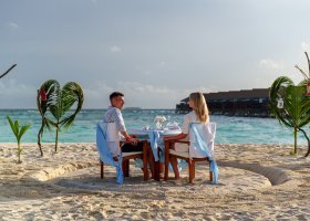 maledivy-hotel-reethi-faru-resort-181.jpg