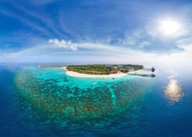 maledivy-hotel-reethi-faru-resort-226.jpg