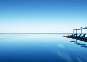 maledivy-hotel-summer-island-village-044.jpg