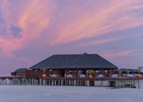 maledivy-hotel-sun-siyam-olhuveli-174.jpeg