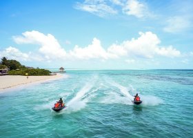 maledivy-hotel-sun-siyam-olhuveli-210.jpg