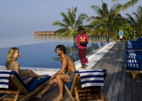 maledivy-hotel-vilamendhoo-island-093.jpeg