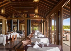 maledivy-hotel-villa-nautica-paradise-island-282.jpg