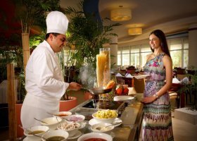 mauricius-hotel-fujairah-rotana-resort-spa-010.jpg