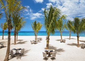 mauricius-hotel-st-regis-mauritius-039.jpg
