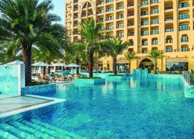 ras-al-khaimah-hotel-doubletree-by-hilton-marjan-island-130.jpg