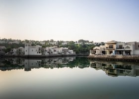 ras-al-khaimah-hotel-the-cove-rotana-resort-033.jpg