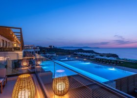 recko-hotel-aulu-s-chania-curio-collection-by-hilton-012.jpg