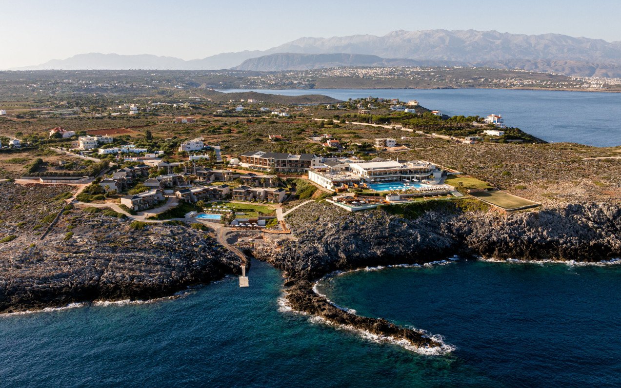 Aulūs Chania, Curio Collection by Hilton