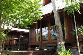 Oriental Family Beach