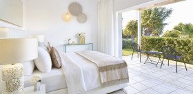 Superior Bungalow poolside (22 m²)