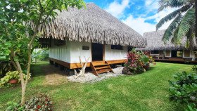 Garden Bungalow Suki