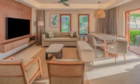 Grand Beachfront Family Suite