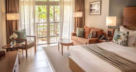 Beachfront Suite